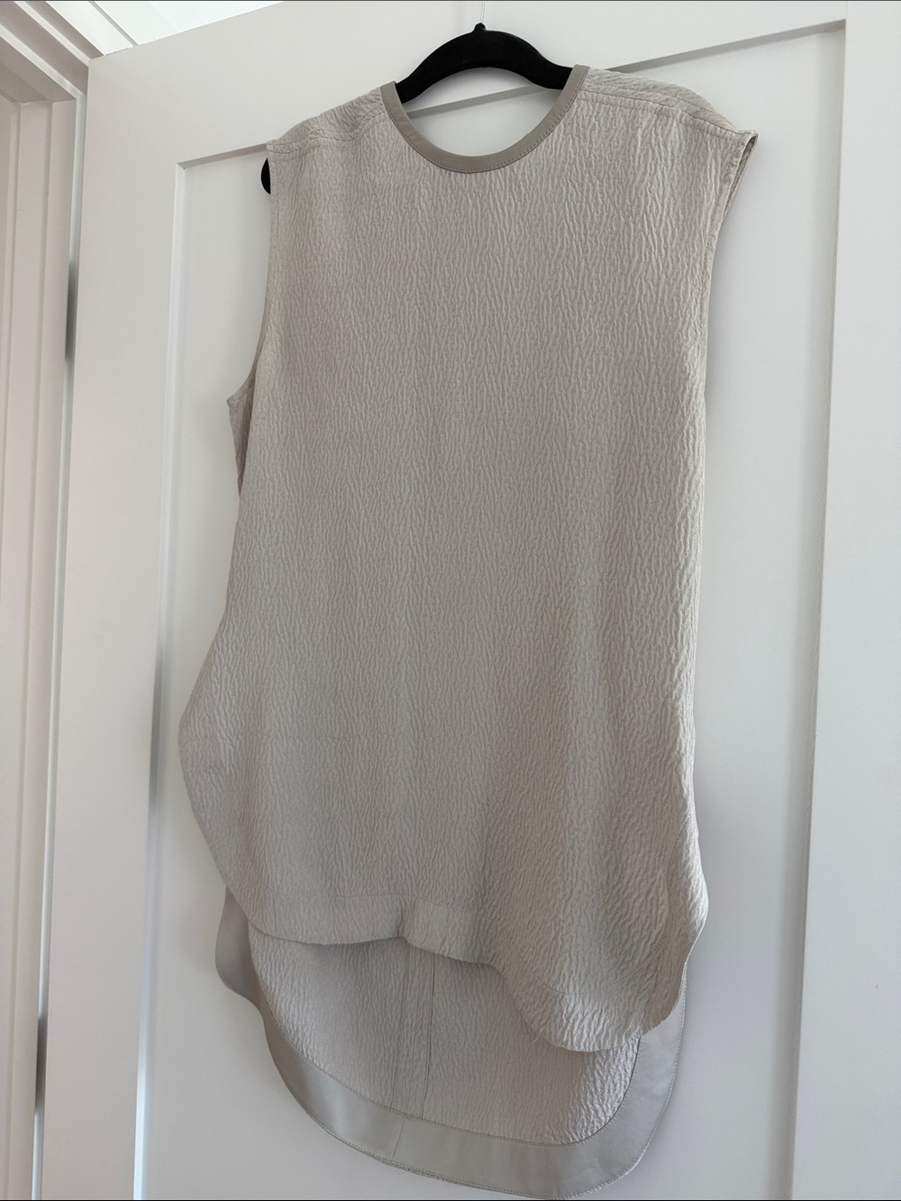 Helmut Lang Sleeveless Textured High-Low Tunic - Beige - leather trim